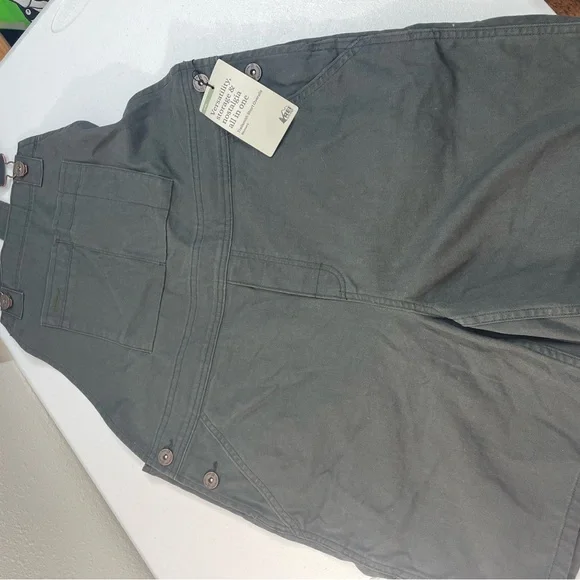 REI Co-op Trailsmith Short Overalls Women’s 12 NWT Utility Hiking Black - Picture 8 of 8